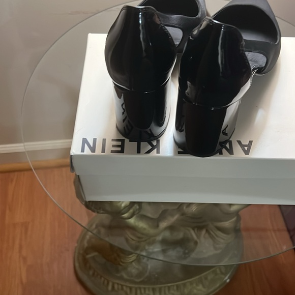Anne Klein Berkeley Heels - Picture 3 of 5
